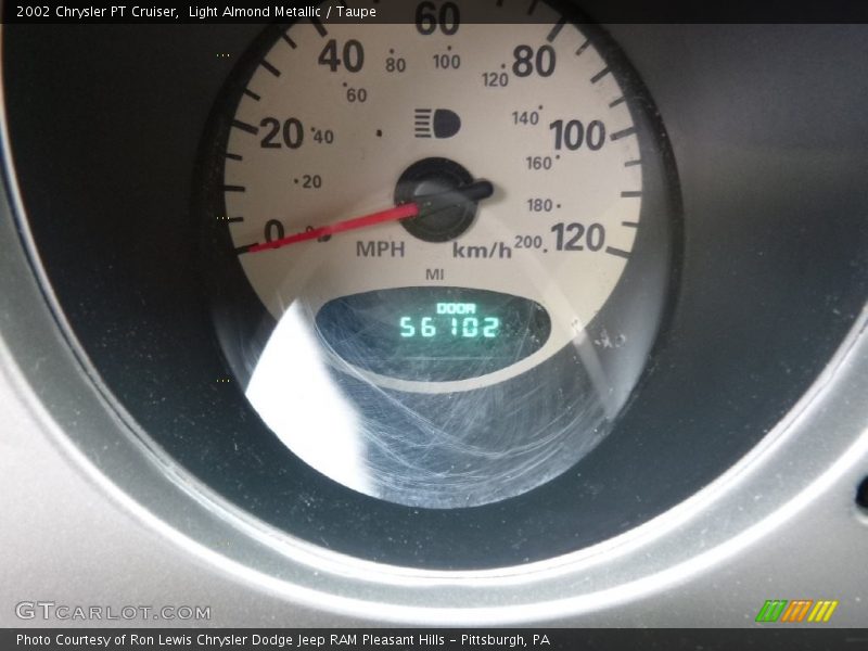 Light Almond Metallic / Taupe 2002 Chrysler PT Cruiser