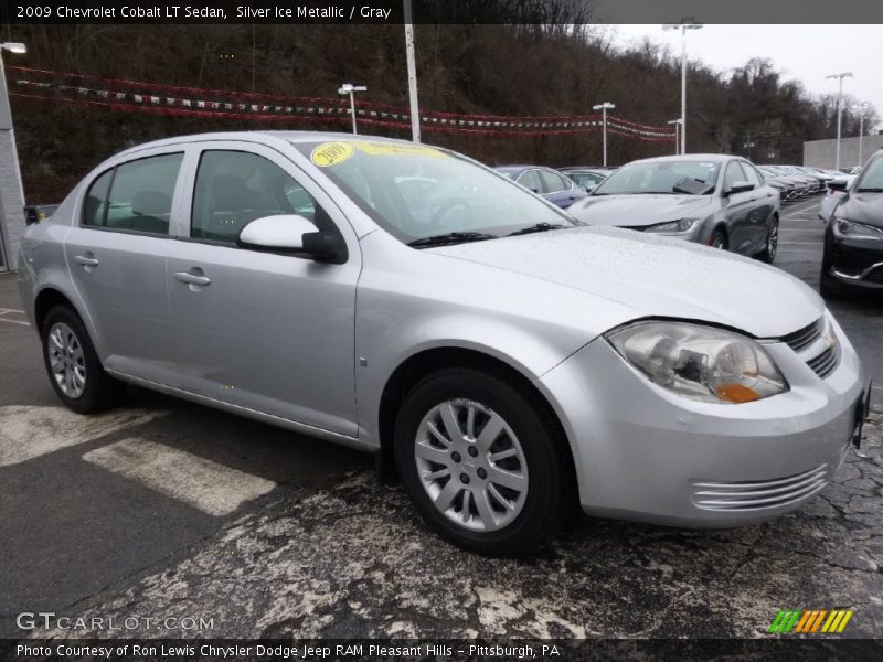 Silver Ice Metallic / Gray 2009 Chevrolet Cobalt LT Sedan