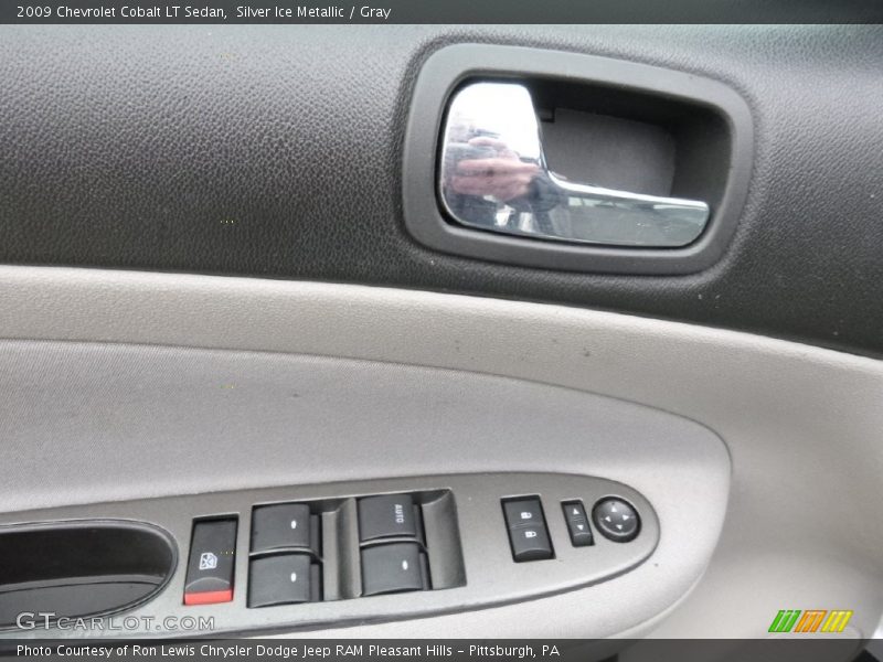 Silver Ice Metallic / Gray 2009 Chevrolet Cobalt LT Sedan