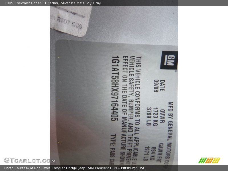 Silver Ice Metallic / Gray 2009 Chevrolet Cobalt LT Sedan