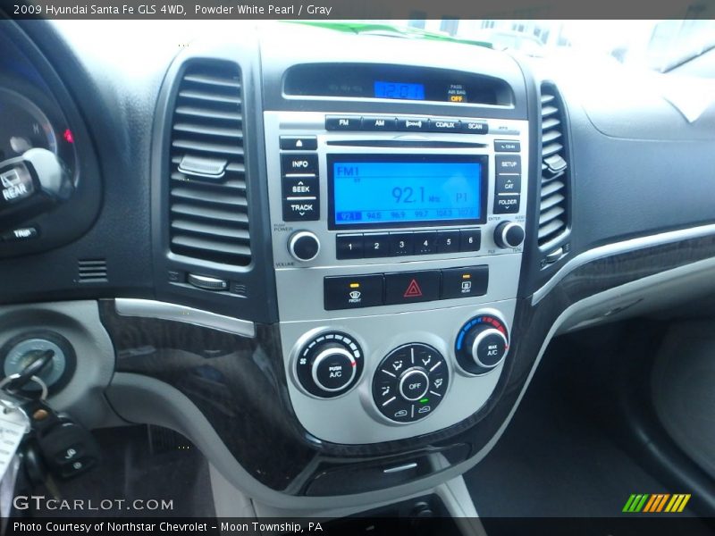 Powder White Pearl / Gray 2009 Hyundai Santa Fe GLS 4WD