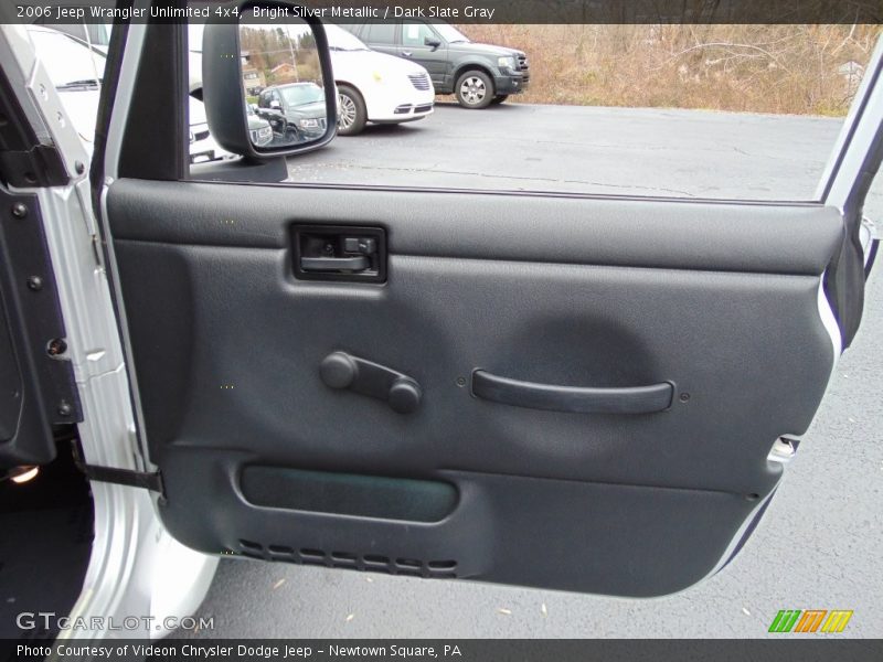 Bright Silver Metallic / Dark Slate Gray 2006 Jeep Wrangler Unlimited 4x4