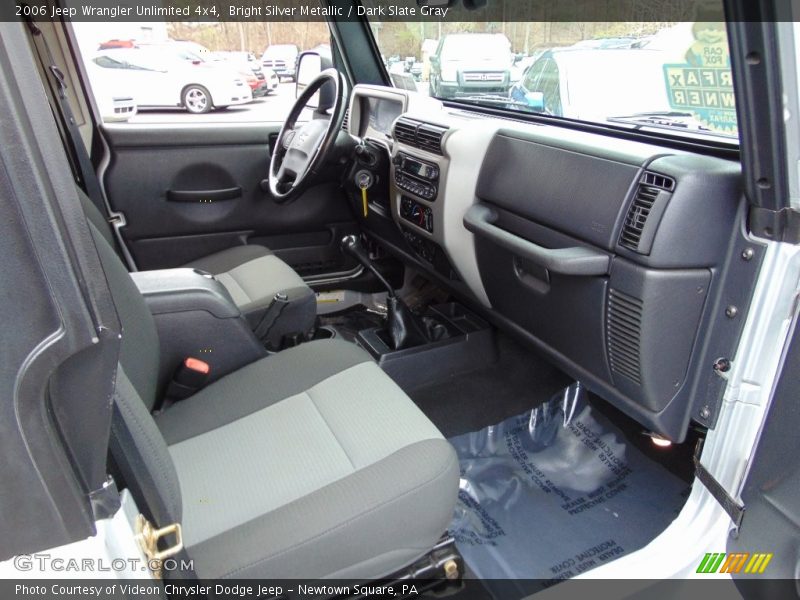 Bright Silver Metallic / Dark Slate Gray 2006 Jeep Wrangler Unlimited 4x4