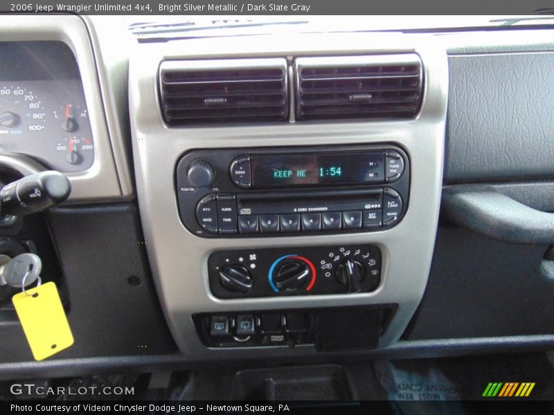 Bright Silver Metallic / Dark Slate Gray 2006 Jeep Wrangler Unlimited 4x4