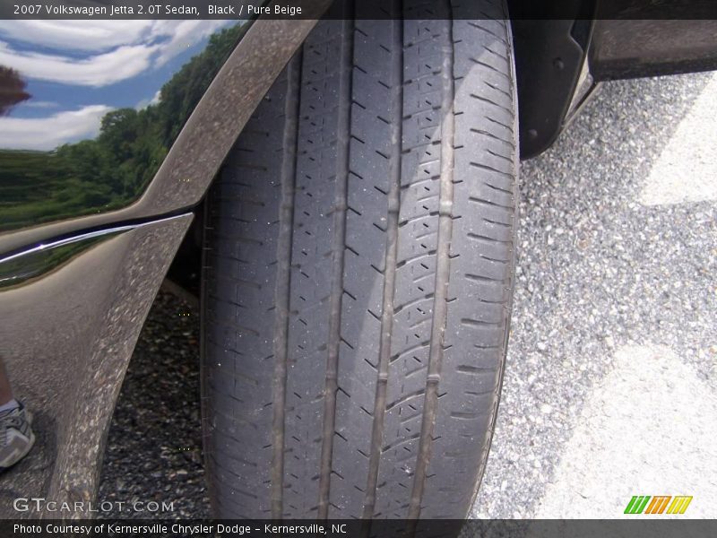 Black / Pure Beige 2007 Volkswagen Jetta 2.0T Sedan