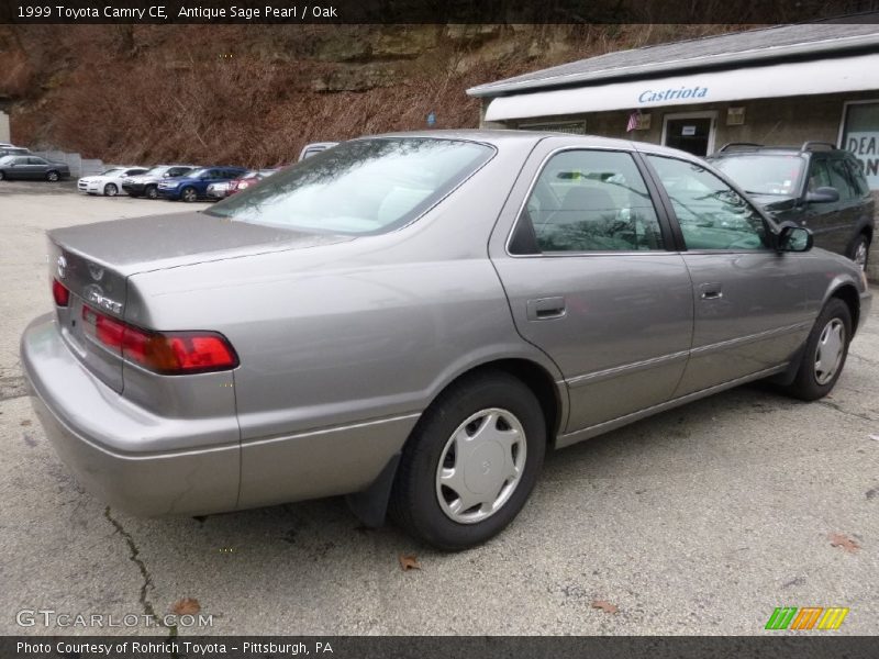 Antique Sage Pearl / Oak 1999 Toyota Camry CE