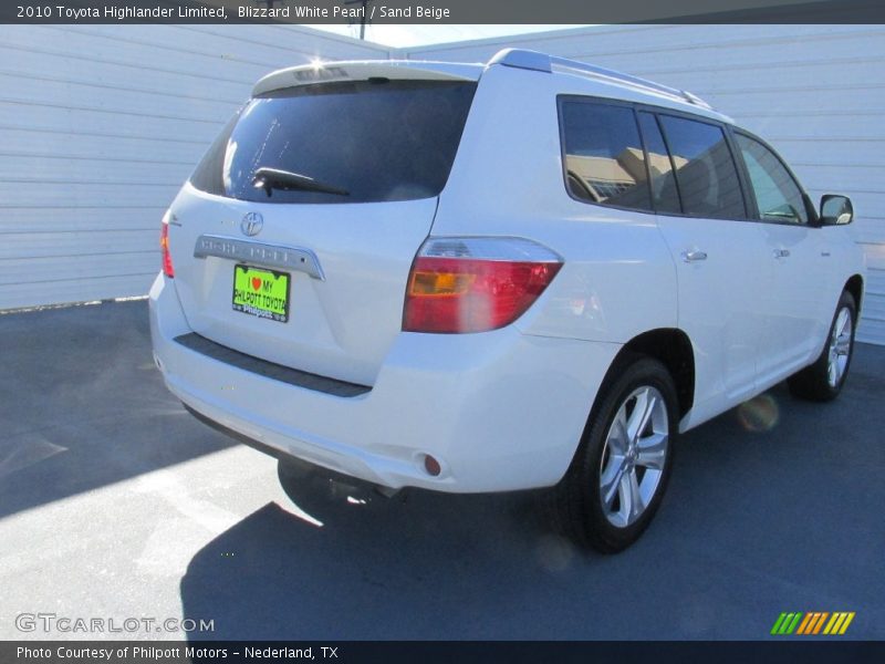 Blizzard White Pearl / Sand Beige 2010 Toyota Highlander Limited