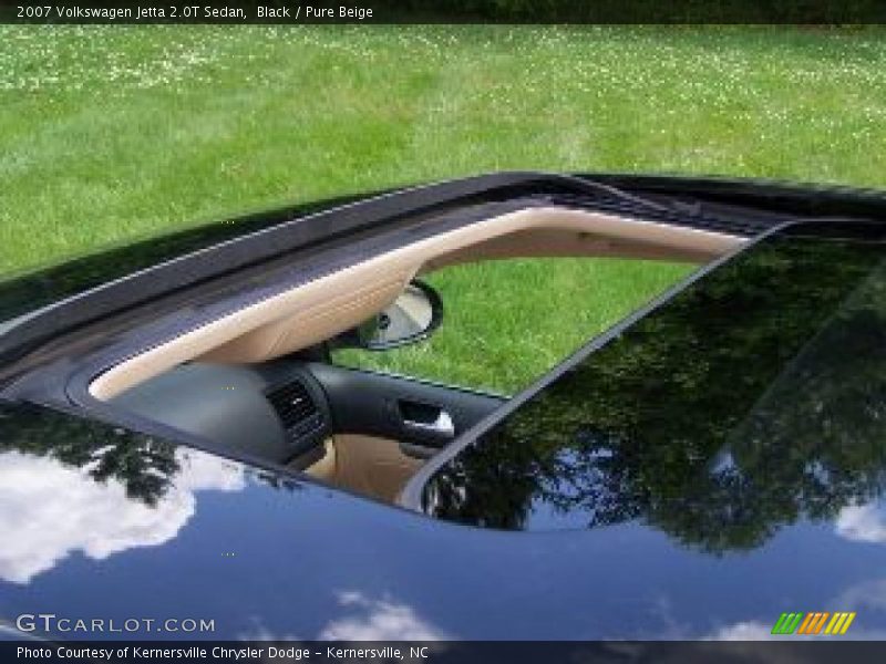 Black / Pure Beige 2007 Volkswagen Jetta 2.0T Sedan