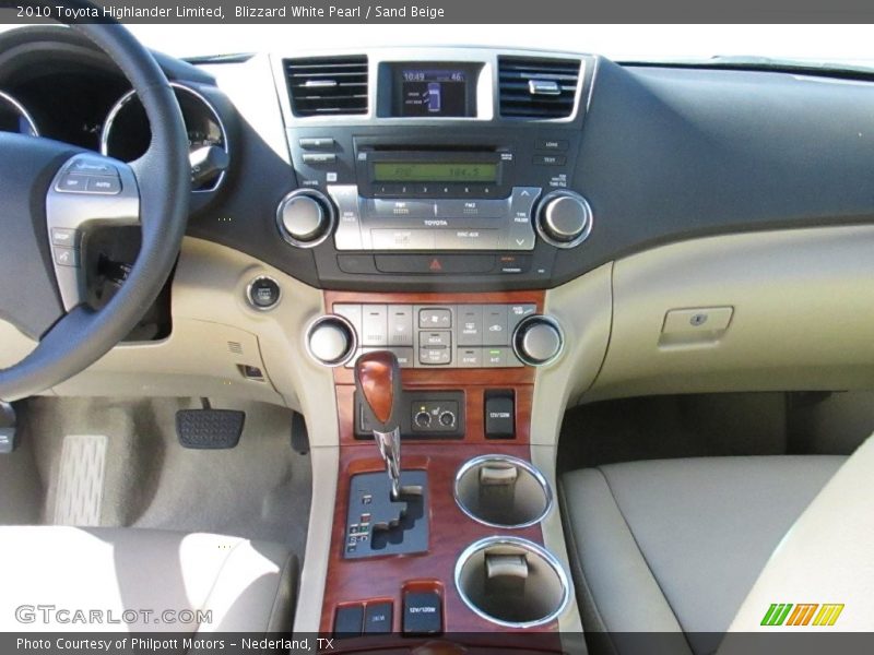 Blizzard White Pearl / Sand Beige 2010 Toyota Highlander Limited