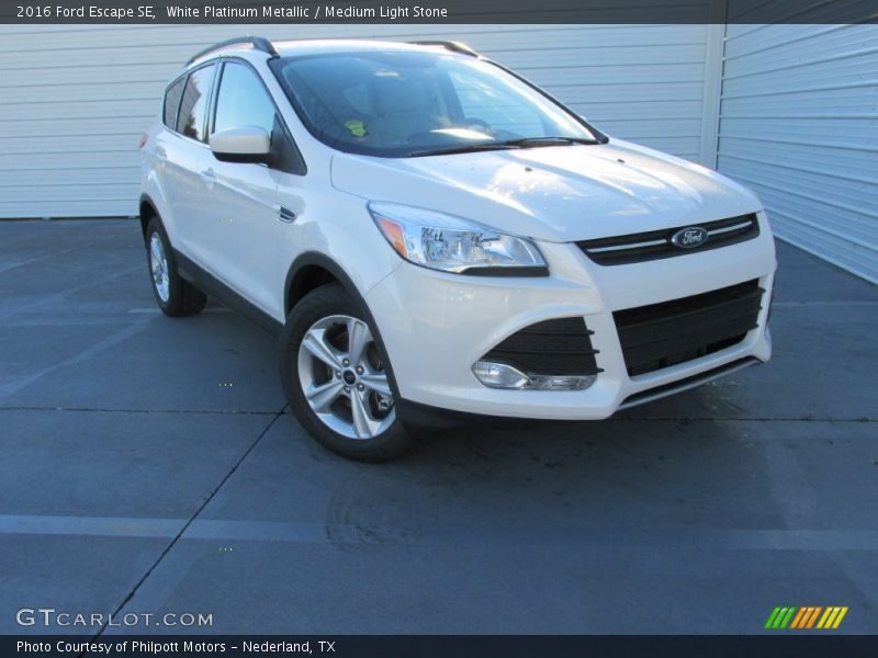 White Platinum Metallic / Medium Light Stone 2016 Ford Escape SE