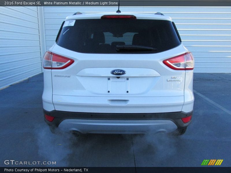 White Platinum Metallic / Medium Light Stone 2016 Ford Escape SE