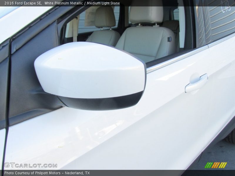 White Platinum Metallic / Medium Light Stone 2016 Ford Escape SE
