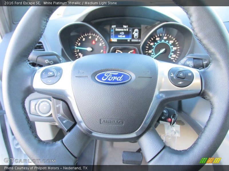 White Platinum Metallic / Medium Light Stone 2016 Ford Escape SE