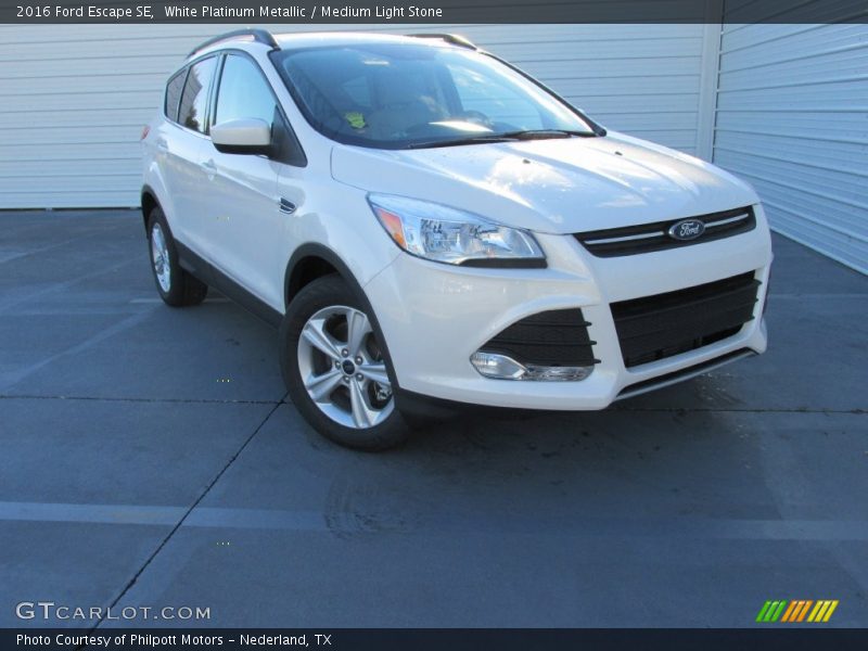 White Platinum Metallic / Medium Light Stone 2016 Ford Escape SE