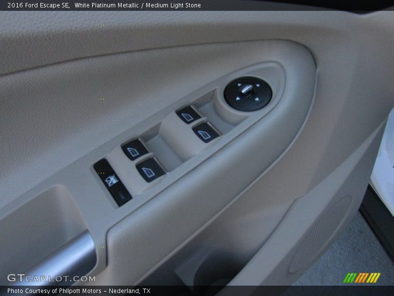 White Platinum Metallic / Medium Light Stone 2016 Ford Escape SE