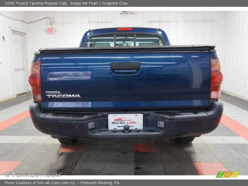Indigo Ink Pearl / Graphite Gray 2006 Toyota Tacoma Regular Cab