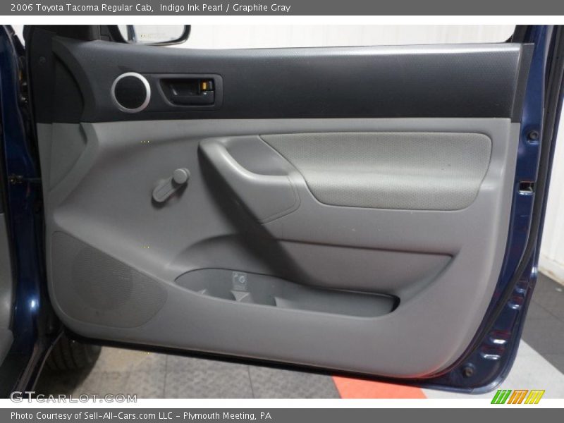 Indigo Ink Pearl / Graphite Gray 2006 Toyota Tacoma Regular Cab