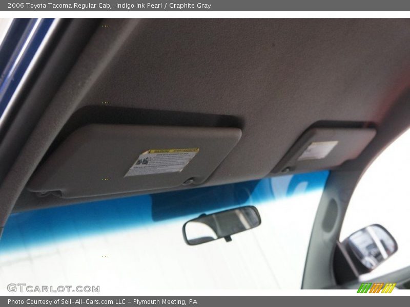 Indigo Ink Pearl / Graphite Gray 2006 Toyota Tacoma Regular Cab