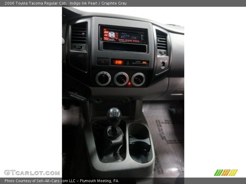 Indigo Ink Pearl / Graphite Gray 2006 Toyota Tacoma Regular Cab