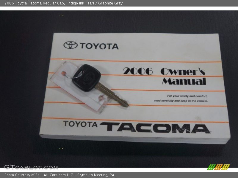 Indigo Ink Pearl / Graphite Gray 2006 Toyota Tacoma Regular Cab