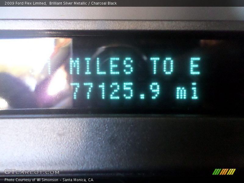 Brilliant Silver Metallic / Charcoal Black 2009 Ford Flex Limited