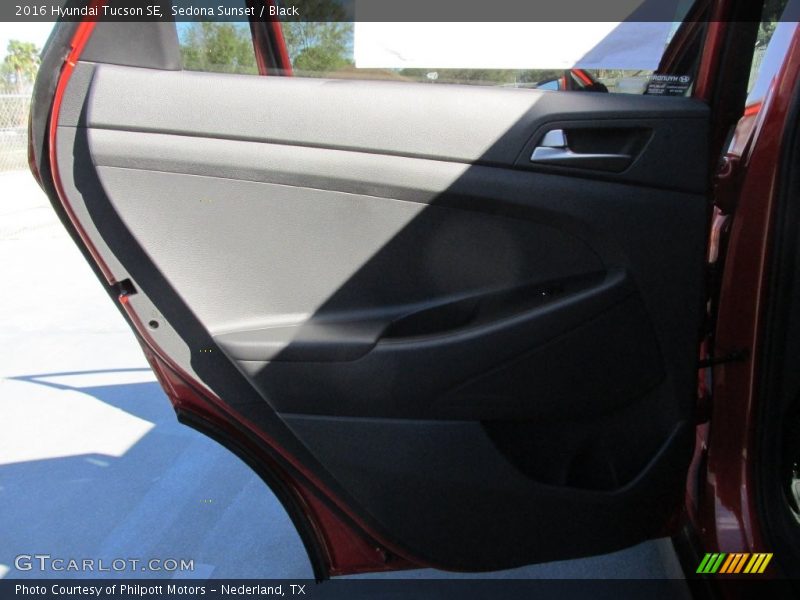 Sedona Sunset / Black 2016 Hyundai Tucson SE