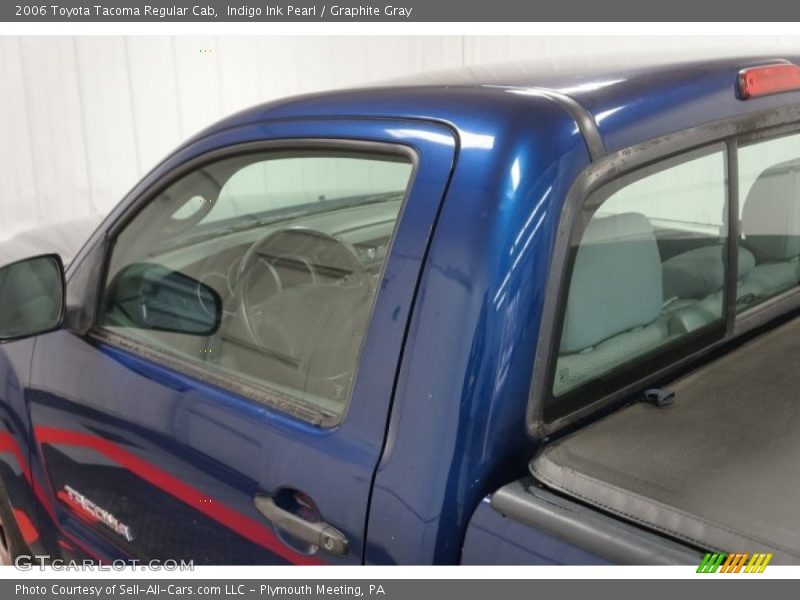 Indigo Ink Pearl / Graphite Gray 2006 Toyota Tacoma Regular Cab