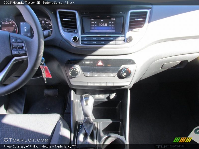 Sedona Sunset / Black 2016 Hyundai Tucson SE