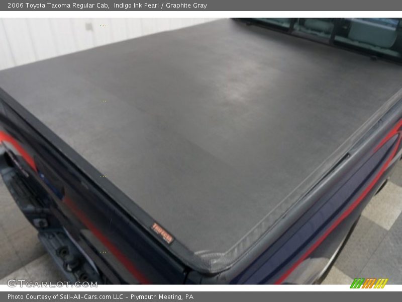 Indigo Ink Pearl / Graphite Gray 2006 Toyota Tacoma Regular Cab