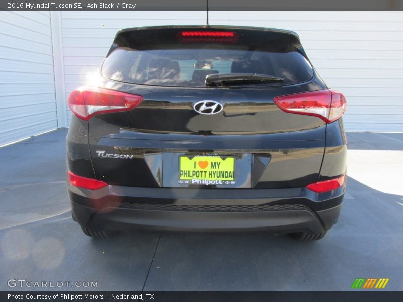 Ash Black / Gray 2016 Hyundai Tucson SE
