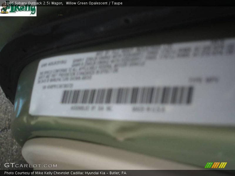 Willow Green Opalescent / Taupe 2006 Subaru Outback 2.5i Wagon