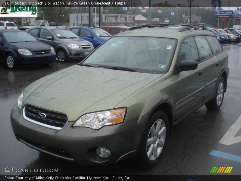 Willow Green Opalescent / Taupe 2006 Subaru Outback 2.5i Wagon