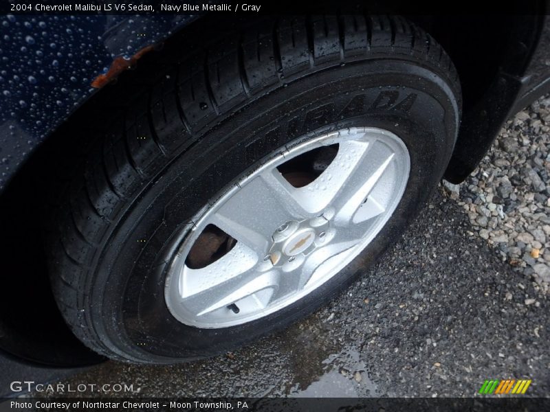 Navy Blue Metallic / Gray 2004 Chevrolet Malibu LS V6 Sedan