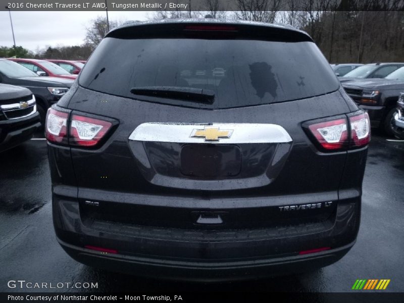 Tungsten Metallic / Ebony 2016 Chevrolet Traverse LT AWD