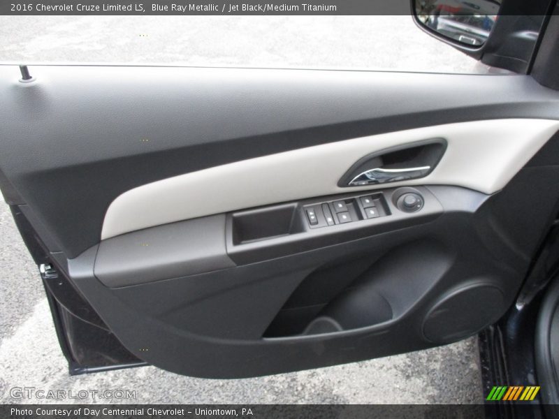 Blue Ray Metallic / Jet Black/Medium Titanium 2016 Chevrolet Cruze Limited LS