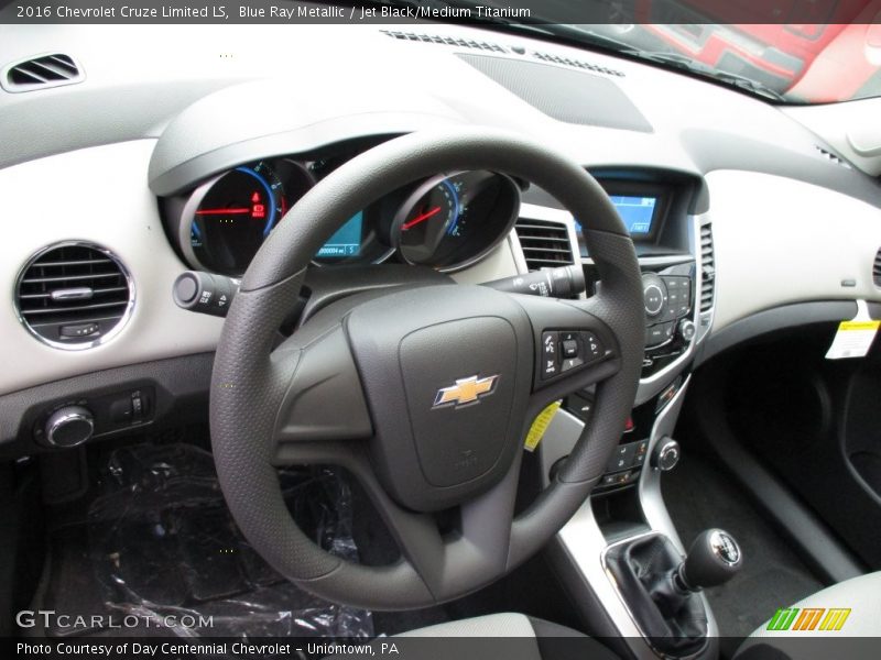 Blue Ray Metallic / Jet Black/Medium Titanium 2016 Chevrolet Cruze Limited LS