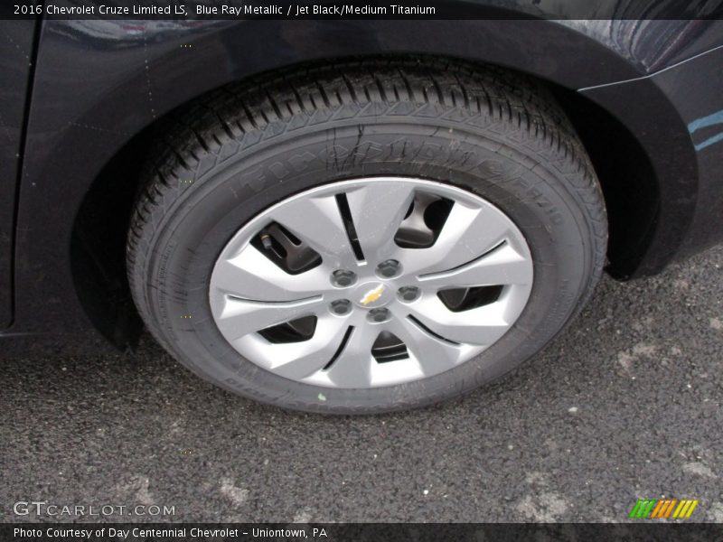 Blue Ray Metallic / Jet Black/Medium Titanium 2016 Chevrolet Cruze Limited LS