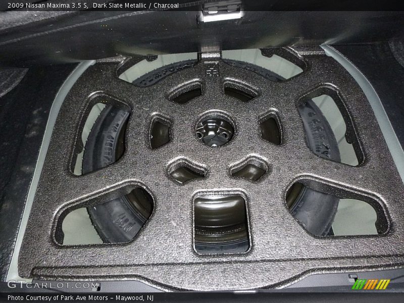 Dark Slate Metallic / Charcoal 2009 Nissan Maxima 3.5 S