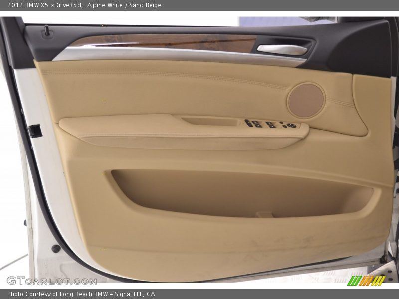 Alpine White / Sand Beige 2012 BMW X5 xDrive35d