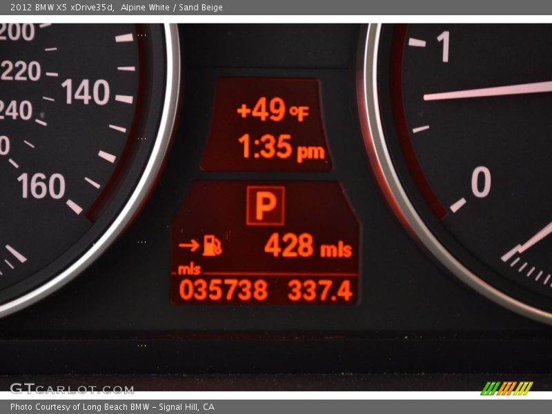 Alpine White / Sand Beige 2012 BMW X5 xDrive35d