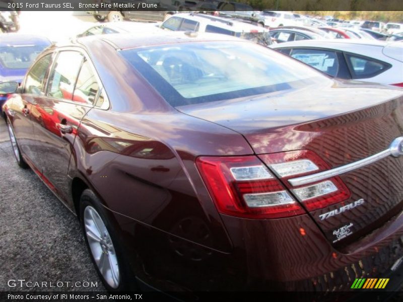 Bronze Fire Metallic / Dune 2015 Ford Taurus SEL
