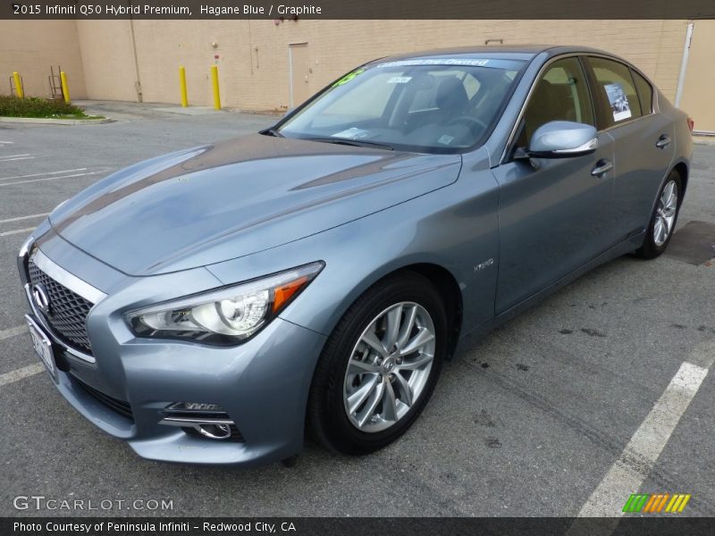 Front 3/4 View of 2015 Q50 Hybrid Premium