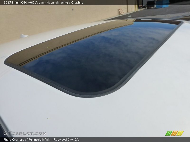 Moonlight White / Graphite 2015 Infiniti Q40 AWD Sedan