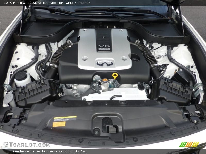 Moonlight White / Graphite 2015 Infiniti Q40 AWD Sedan