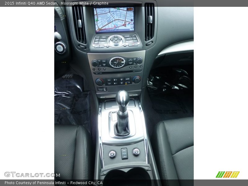 Moonlight White / Graphite 2015 Infiniti Q40 AWD Sedan