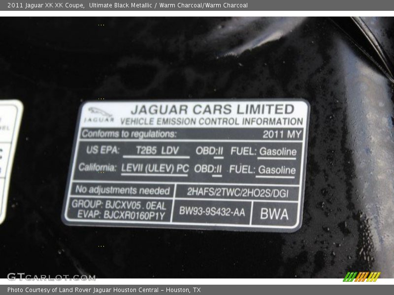 Ultimate Black Metallic / Warm Charcoal/Warm Charcoal 2011 Jaguar XK XK Coupe