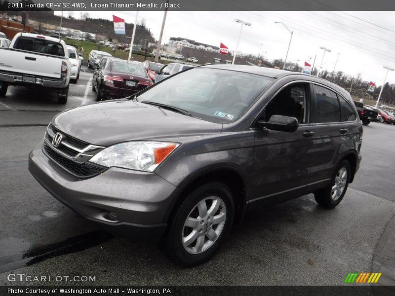 Urban Titanium Metallic / Black 2011 Honda CR-V SE 4WD
