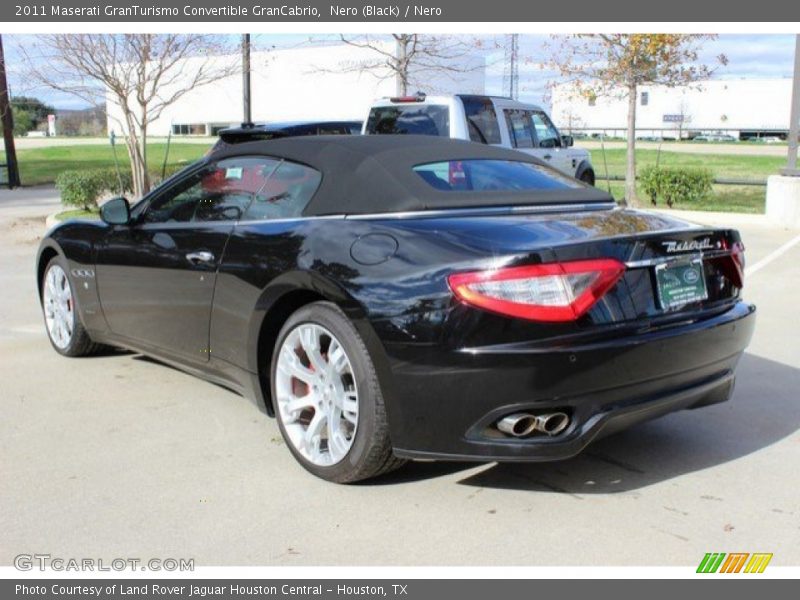 Nero (Black) / Nero 2011 Maserati GranTurismo Convertible GranCabrio