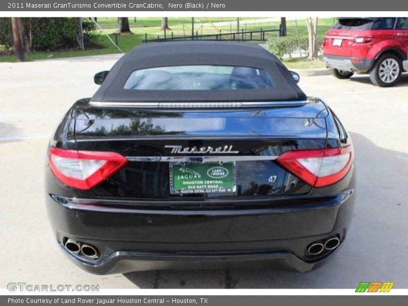 Nero (Black) / Nero 2011 Maserati GranTurismo Convertible GranCabrio