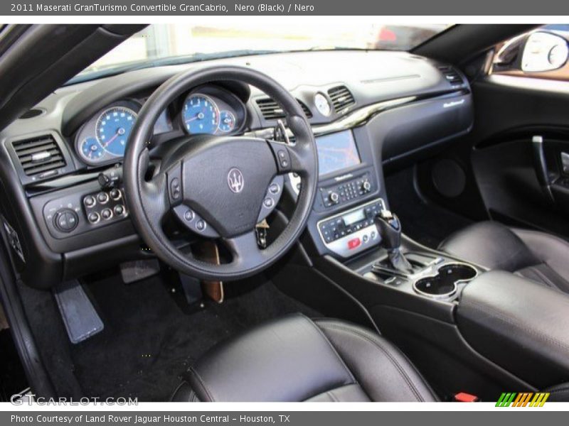 Nero (Black) / Nero 2011 Maserati GranTurismo Convertible GranCabrio